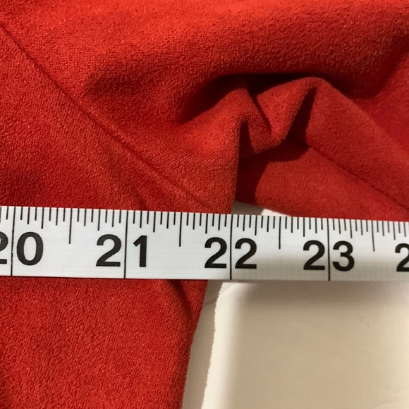 First Issue faux suede top - Picture 6 of 8